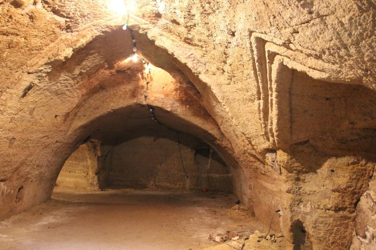 Le Chai De La Rose Spa Et Seances Bien Etre Doué-la-Fontaine Exteriér fotografie