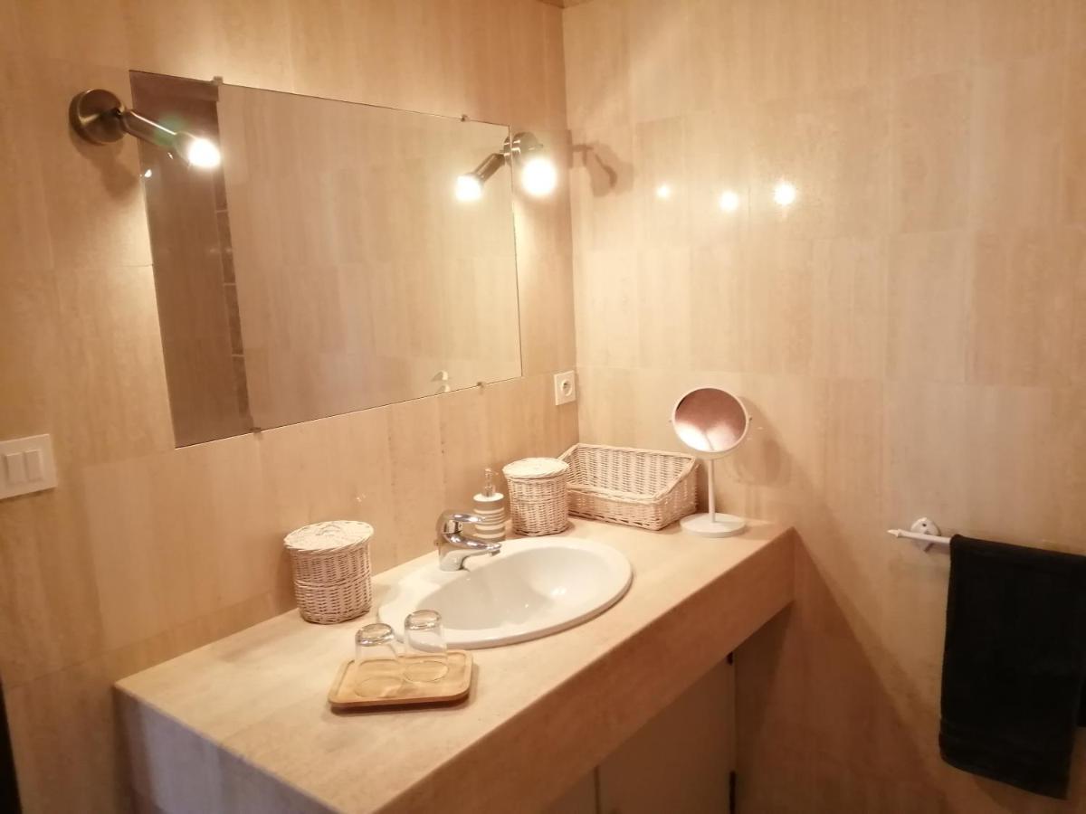 Le Chai De La Rose Spa Et Seances Bien Etre Doué-la-Fontaine Exteriér fotografie